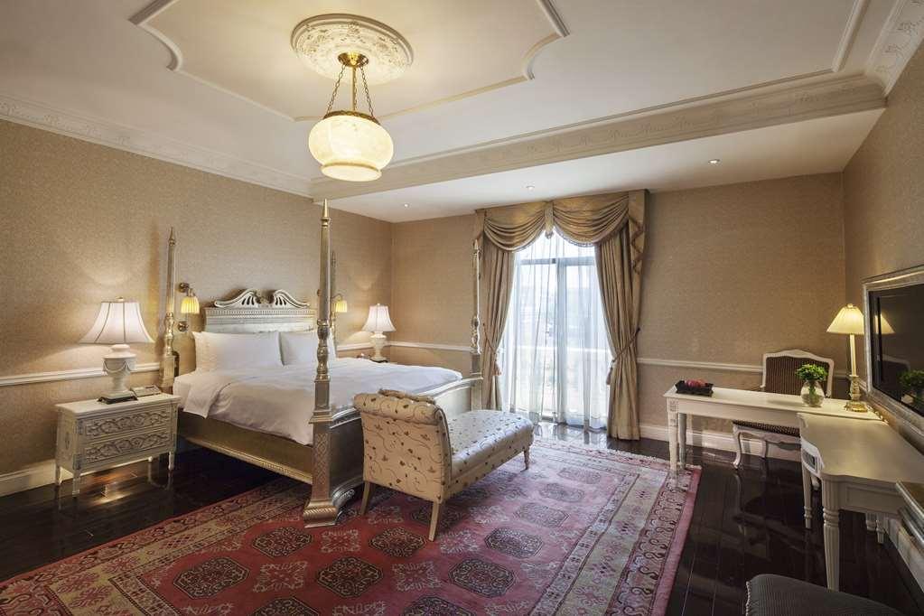 Beijing Hotel Room photo